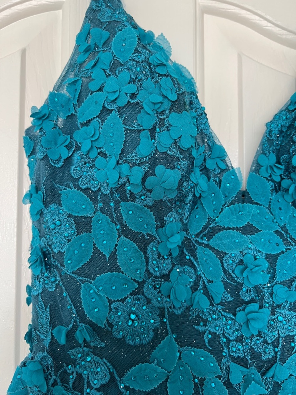 Teal Floral Embellished Tulle Gown good for Prom or Formals. Only worn once - Picture 2 of 12